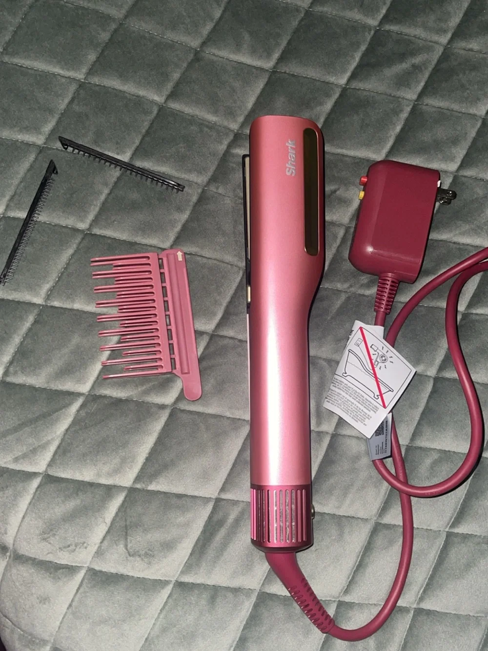 Shark SilkiPro Hair Straightener and Dryer in Rose Petal